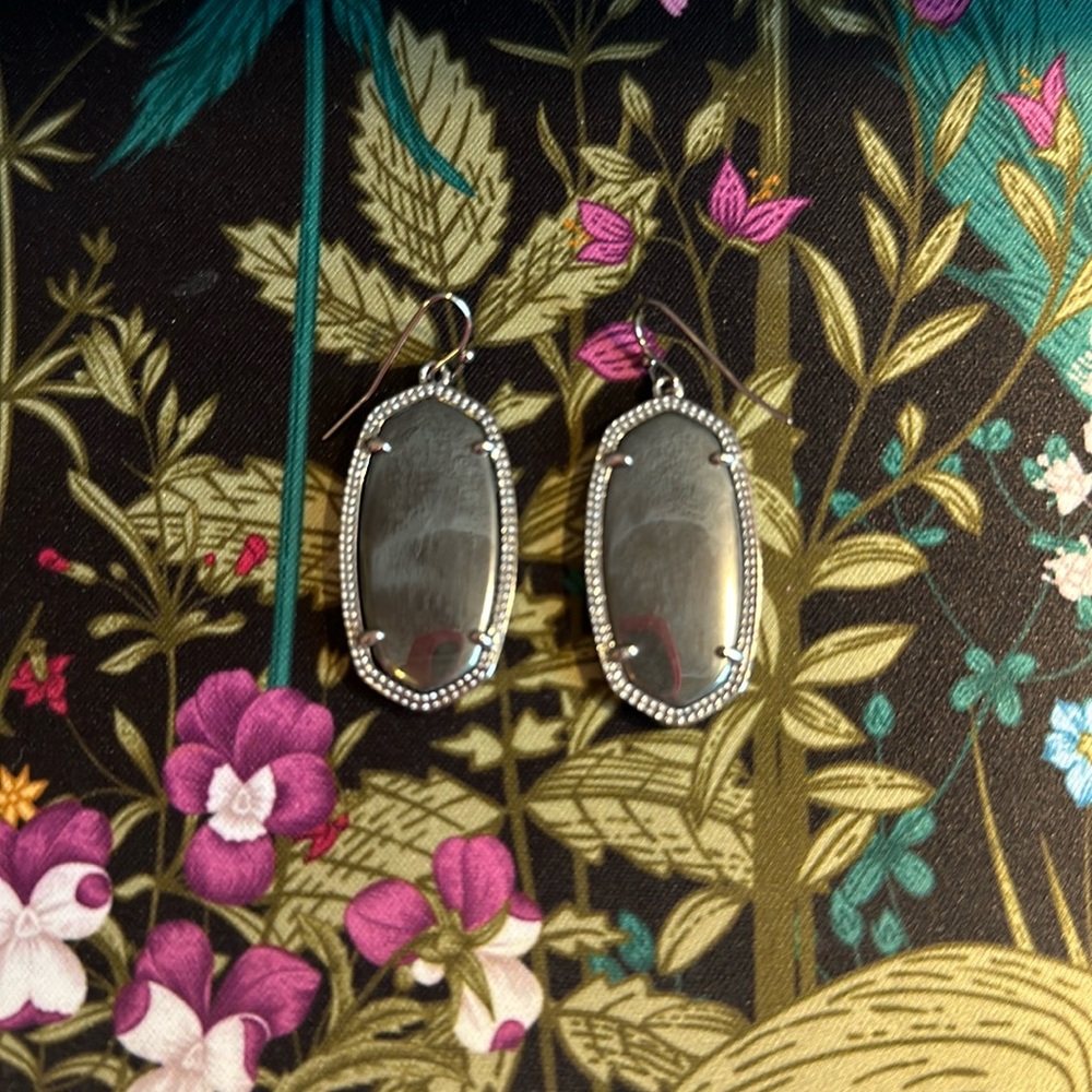 Kendra Scott Chrome/Silver earrings